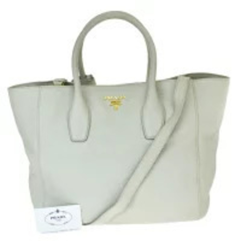 Prada Vitello Daino leather handbag adjustable shoulder strap White Leather